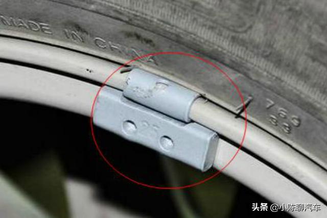 轮胎平衡仪_轮胎平衡铅块安装位置_轮胎动平衡机使用