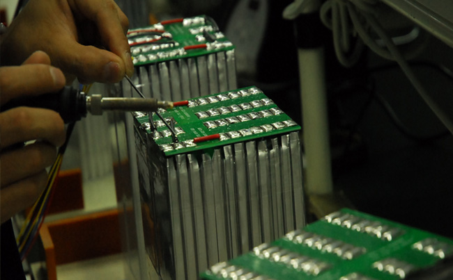 锂离子电池保护板_平头电池有保护板吗_蒙迪欧致胜双离合延保