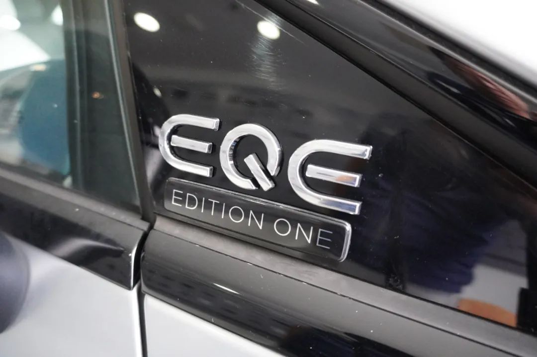 活动 奔驰e系 新车上市发布会激情上演_2015奔驰新车上市车型_奔驰2022款即将上市新车50万左右的车