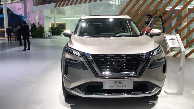 东风日产几月出新款2022_东风日产新款逍客_东风日产最新款轿车